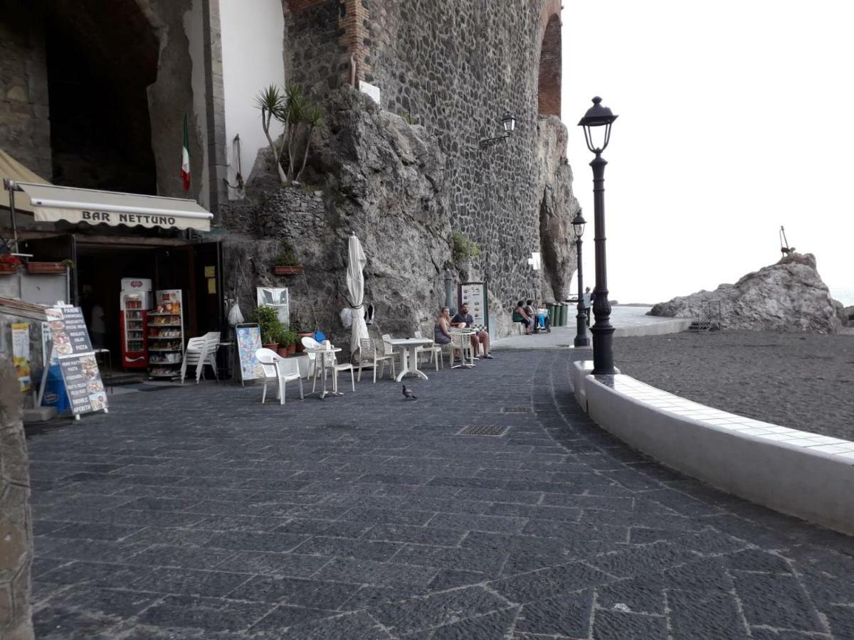 That'S Atrani, Amalfi Coast Beach Front Apartment Esterno foto